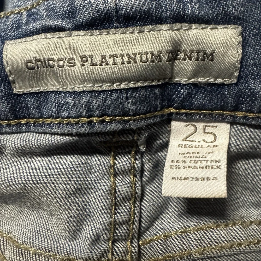 Chico's Platinum Denim Jeans Women's Size 25 Regular Light Wash Bootcut